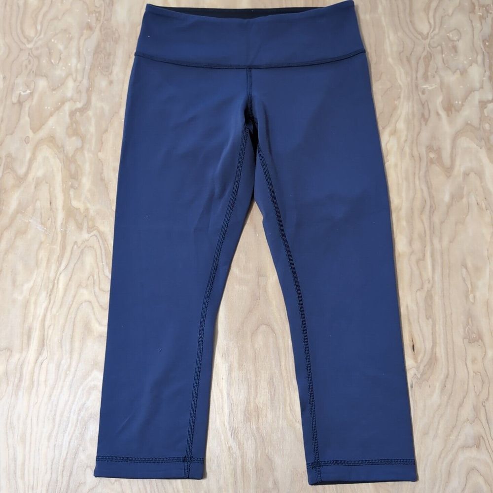 Lululemon Wunder Under Mid Rise Luxtreme Crop Purple 25x21"